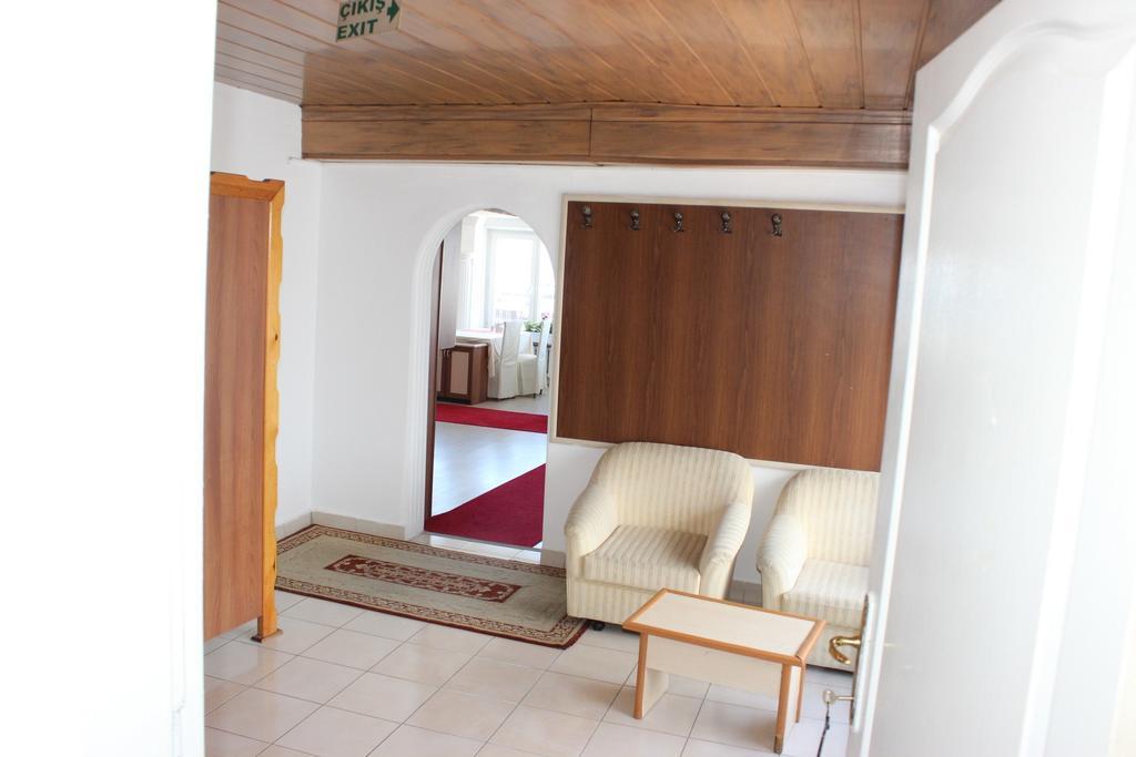 Hotel Ulke ヤロヴァ エクステリア 写真